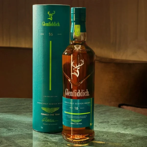 lenfiddich-aston-martin-16yo-43--0-7l-whisky-live.webp
