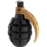 Debowa-Polska-Excellent-Granat-Zaczepny-Wodka-0,7L-40.jpg